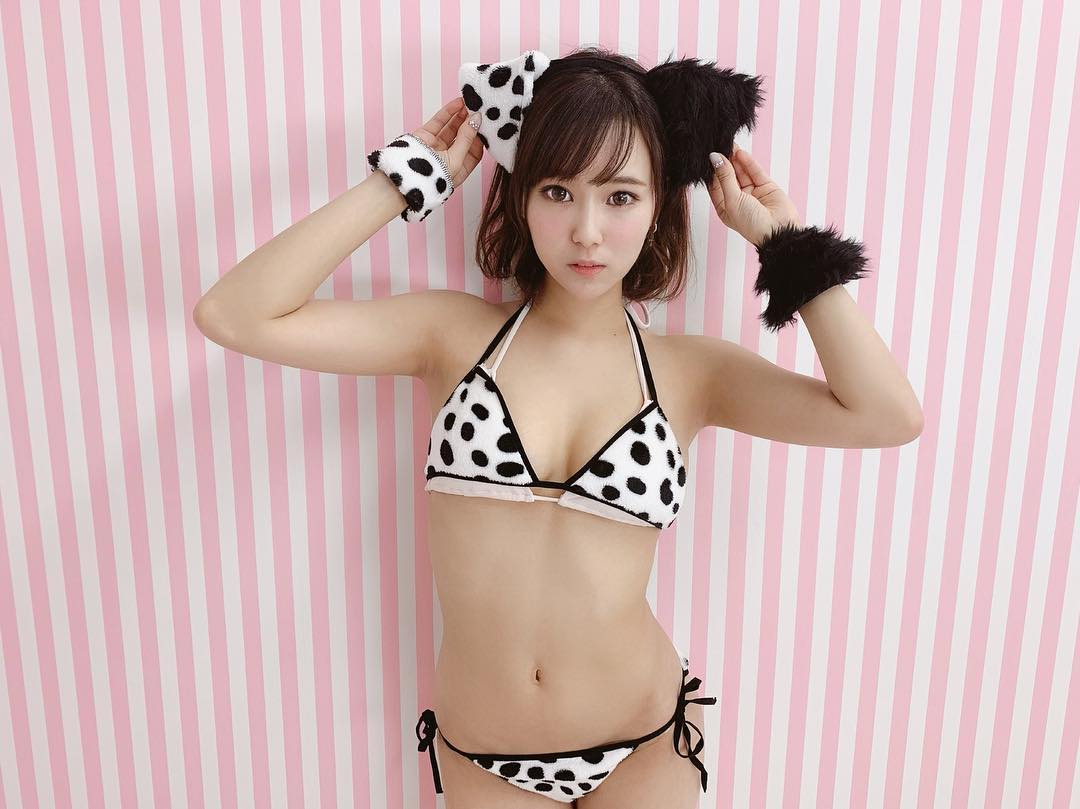 Manaka Nishihara in Black White Dotted Bikini with Black White Cat Ears