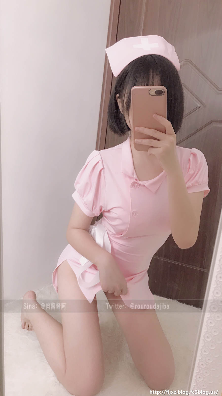 Rou Jiang Chinese Model in Nurses Cosplay